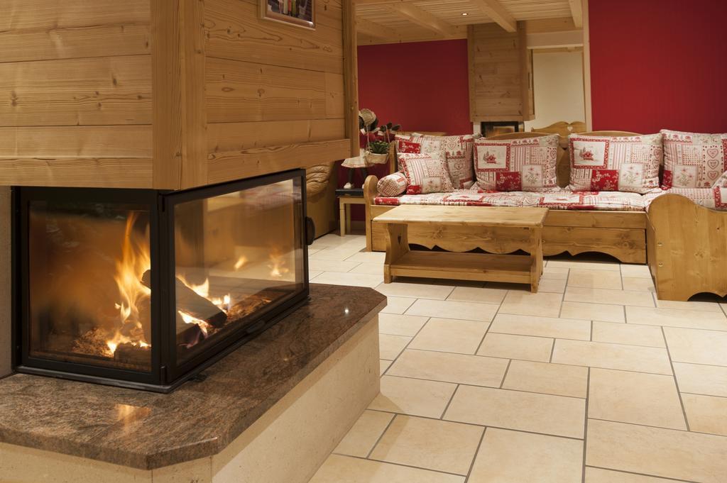 Etoile Des Neiges Piscine Spa Sauna Metabief Luaran gambar
